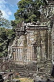 Preah Khan temple - east gopura of the third enclosure, seen from the inner courtyard.